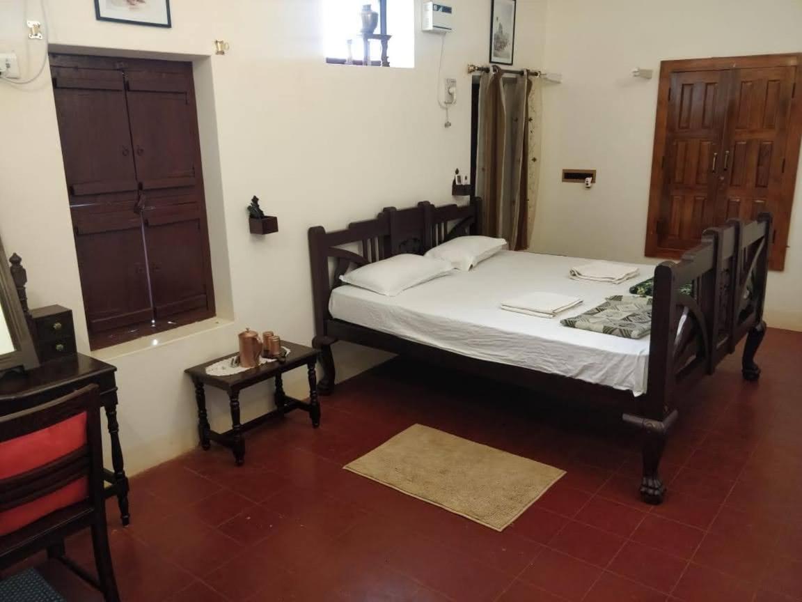 Tanjore Inn Thanjavur Esterno foto
